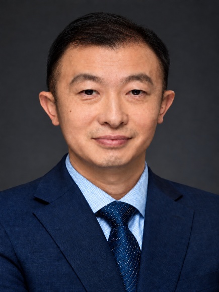 张育坚博士
